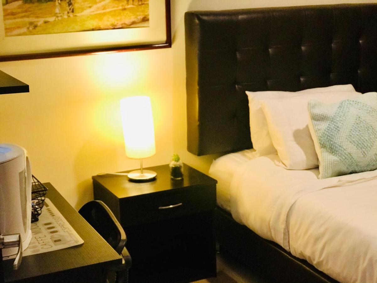 Casa Prada Bed & Breakfast Богота Екстериор снимка