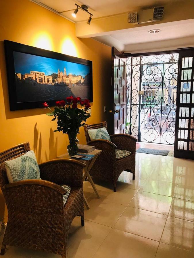 Casa Prada Bed & Breakfast Богота Екстериор снимка