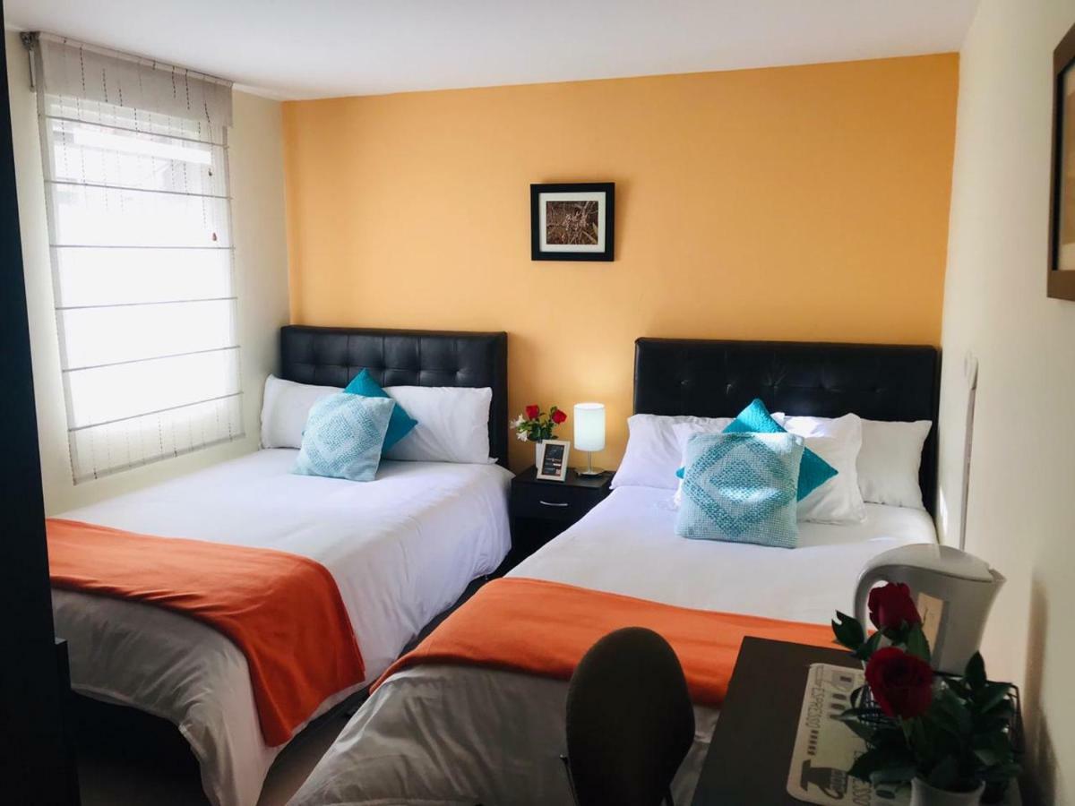 Casa Prada Bed & Breakfast Богота Екстериор снимка