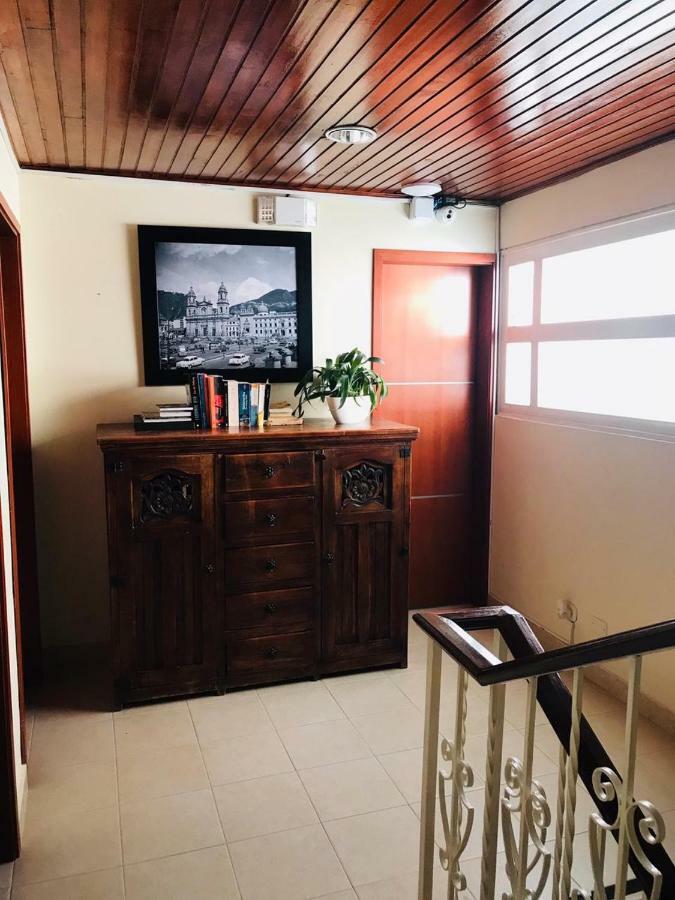 Casa Prada Bed & Breakfast Богота Екстериор снимка