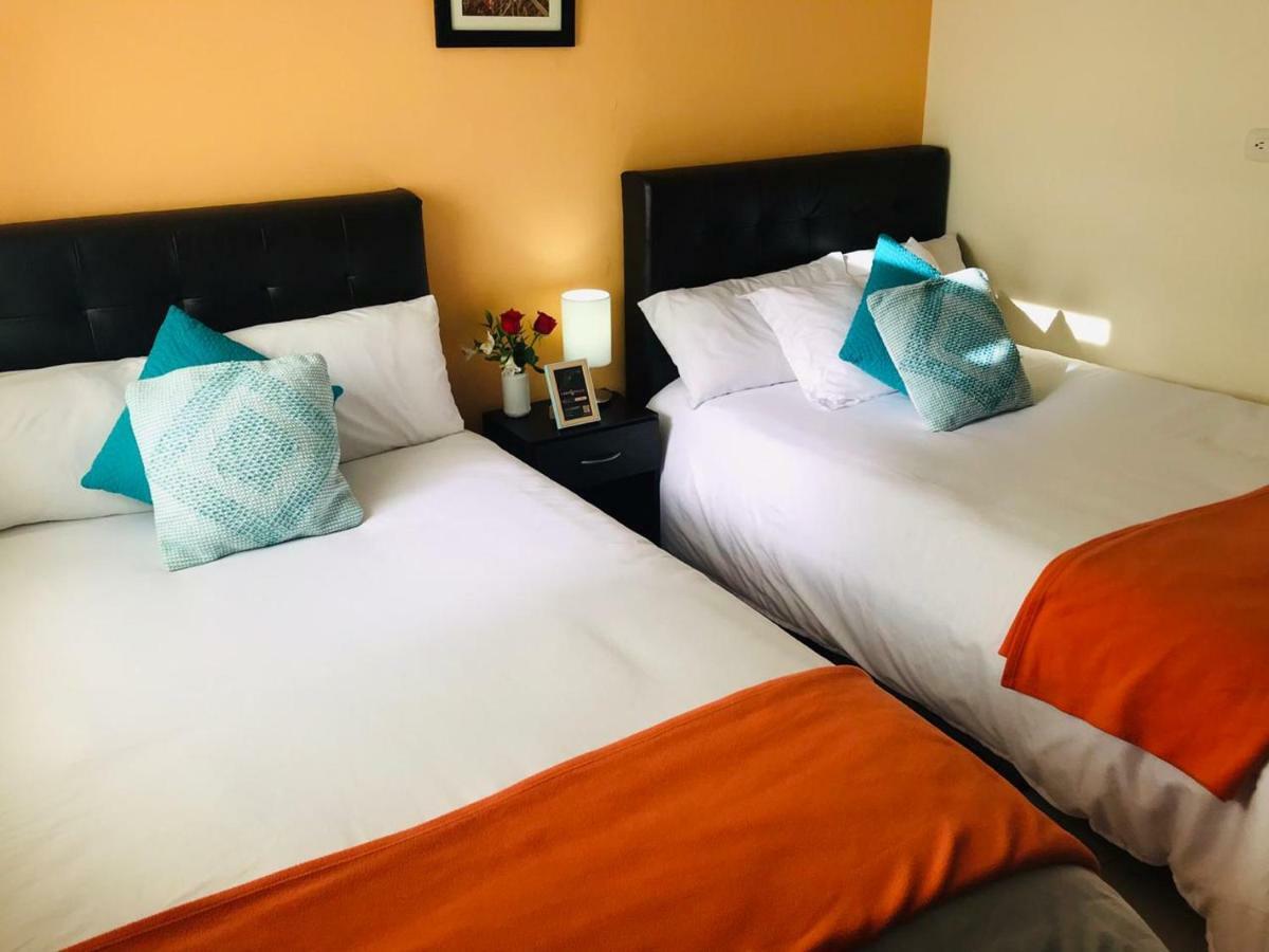 Casa Prada Bed & Breakfast Богота Екстериор снимка